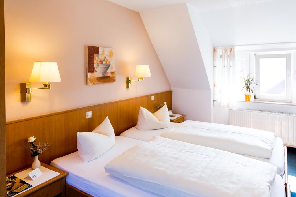 Stadthotel Kolpinghaus - Vier Ecken Werne Стая снимка